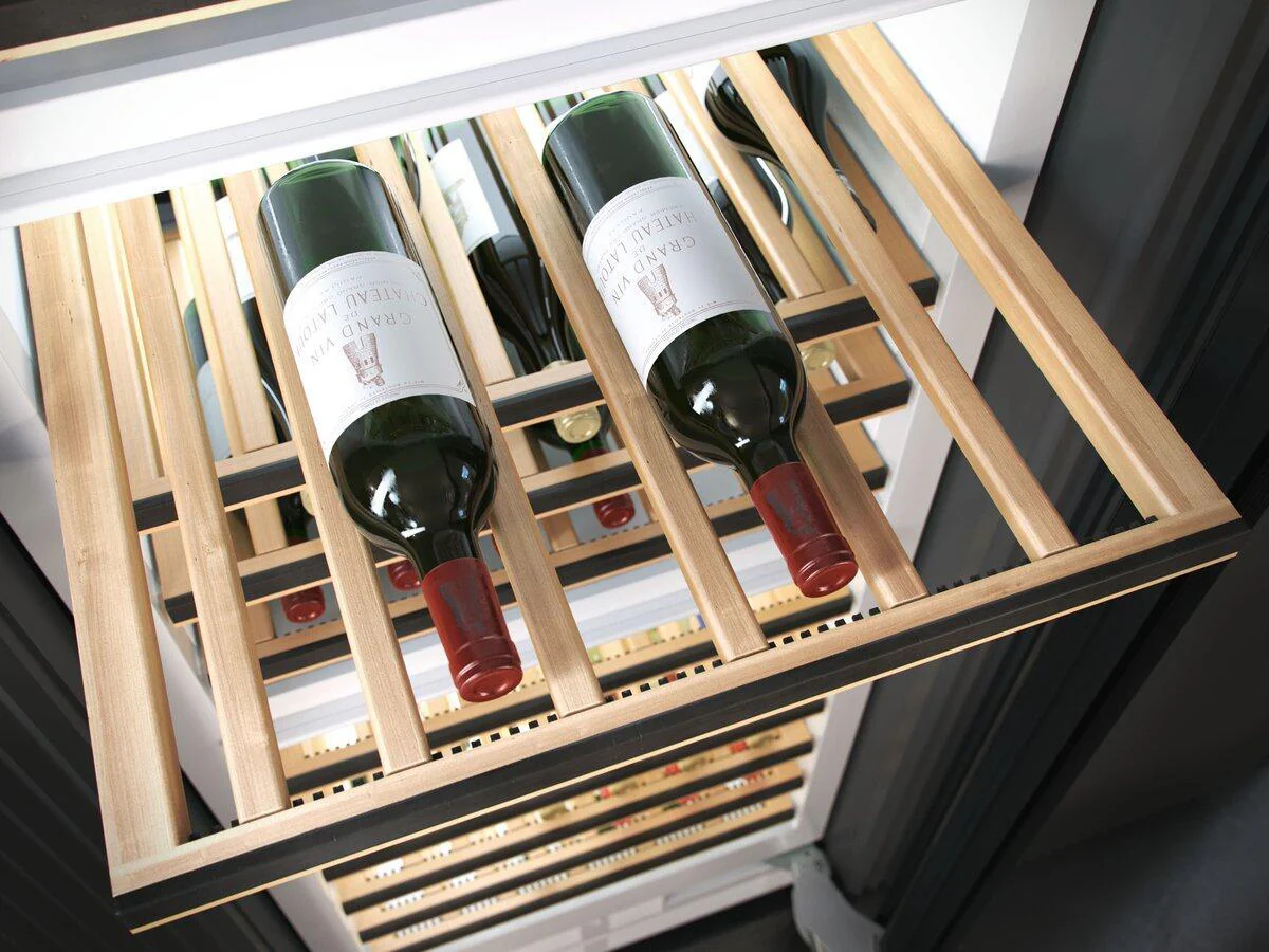 Miele Built In Wine Cooler KWT2672-VIS - Tinted Glass - Image 3