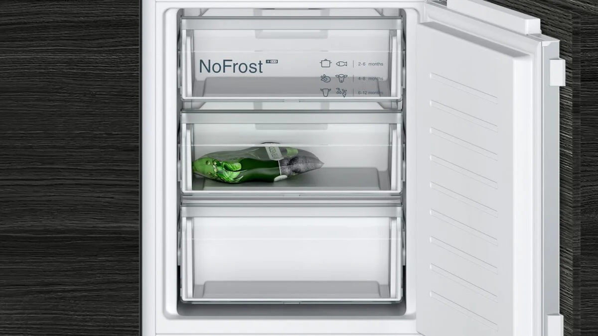 Siemens Built In Fridge Freezer Frost Free KI86NVFE0G - Fully Integrated - Image 4